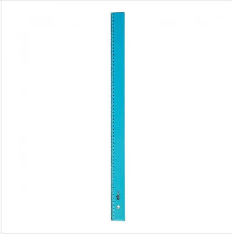 Riga in Plastica varie misure.