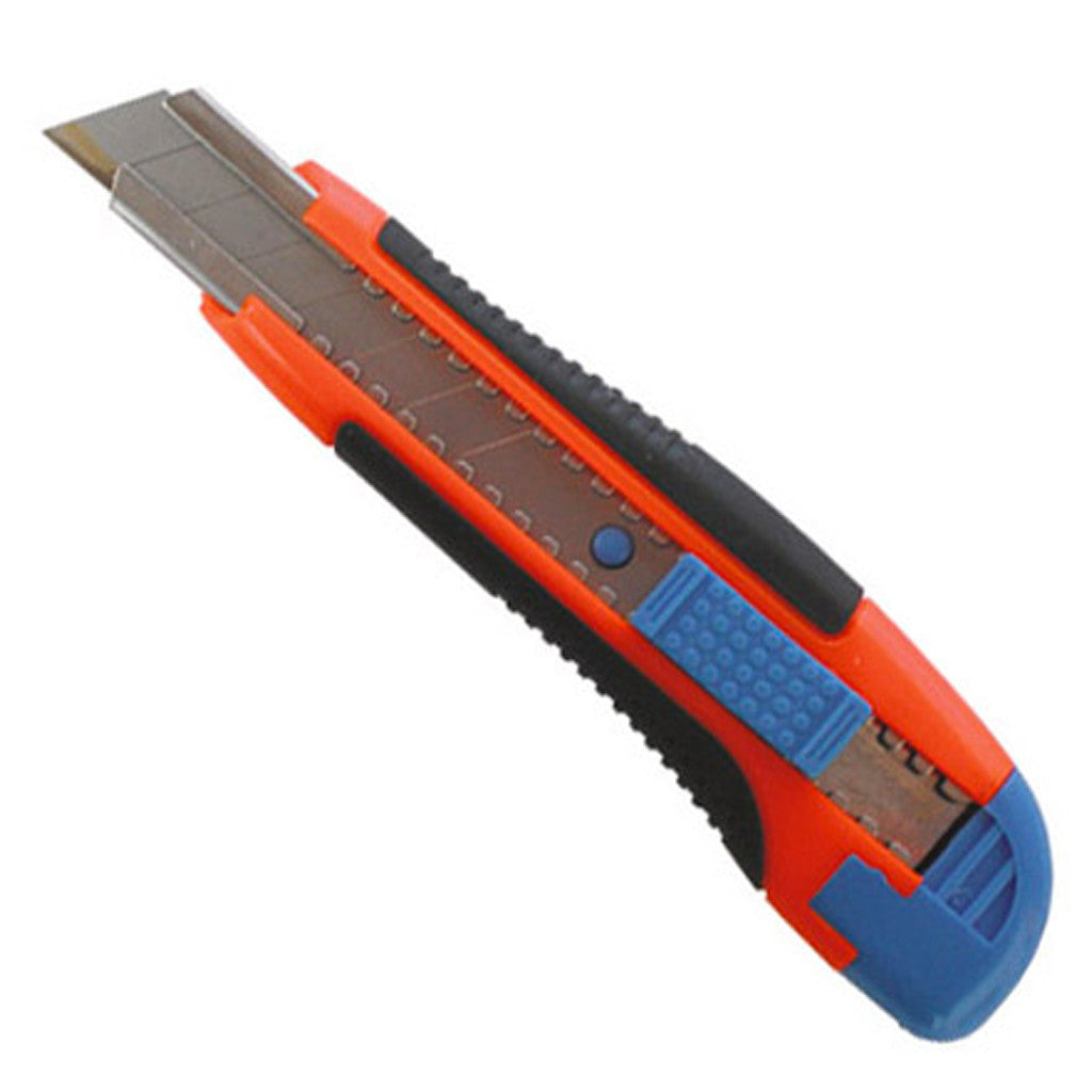 Cutter Professionale Grande Lama 18MM.